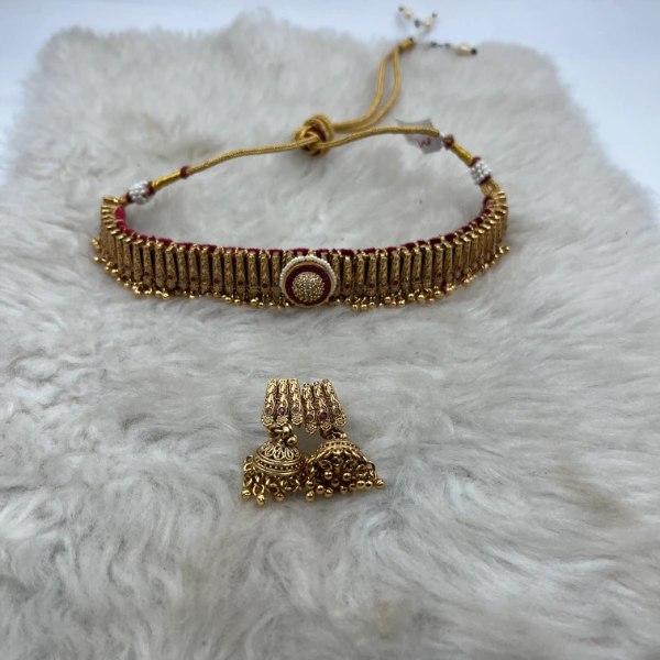 Ruby Golden Rajwadi Gold Matte Necklace Set1