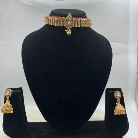 White Diamond Rajwadi necklace set